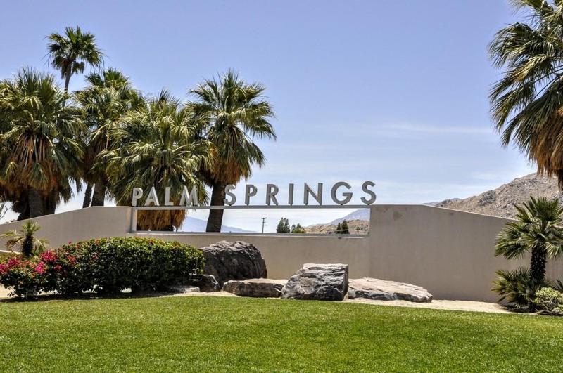 Serene 4 Bed 3 Bath Heated Pool Natural Backyard Heart Of Palm Springs Dış mekan fotoğraf